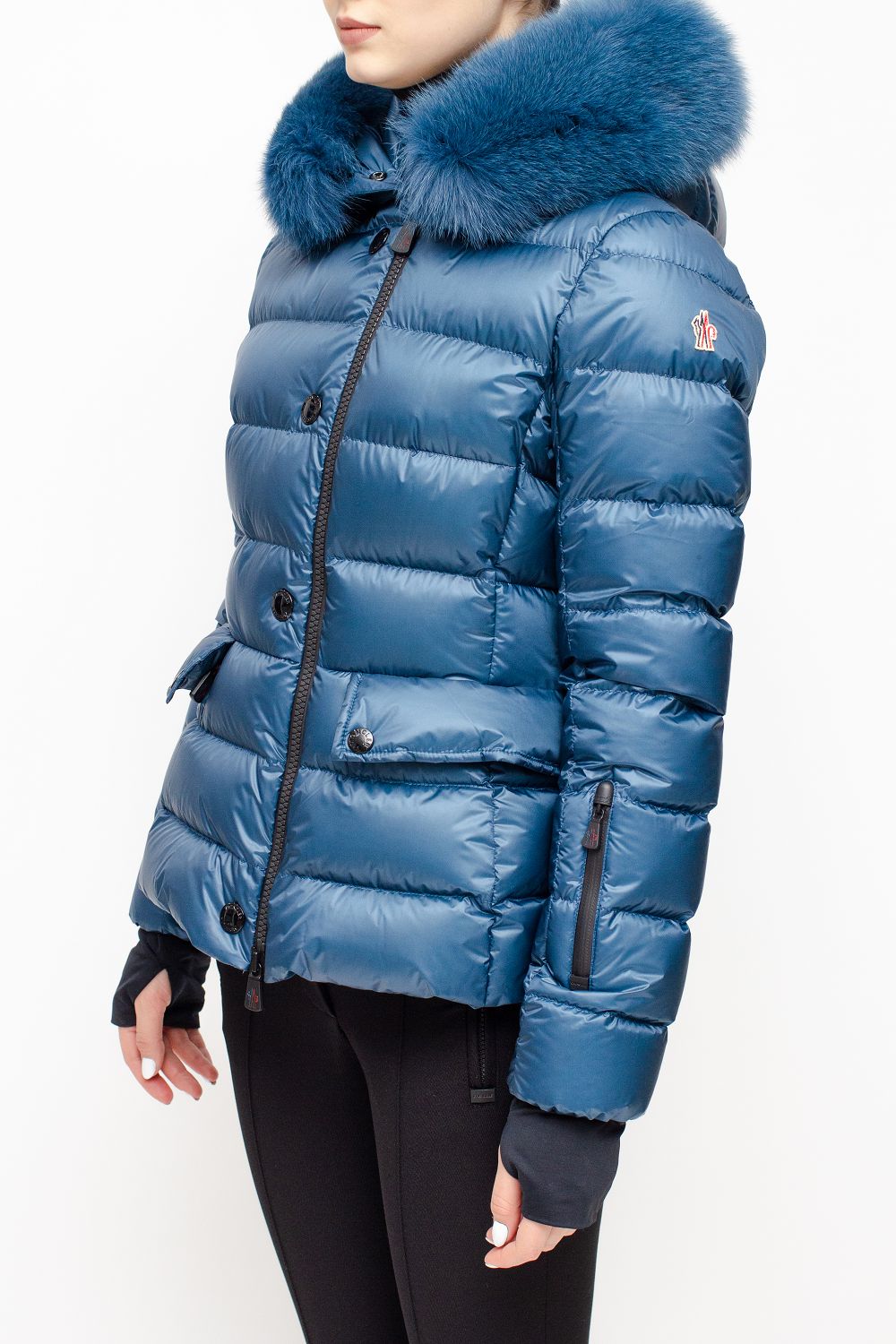 Moncler grenoble armotech store